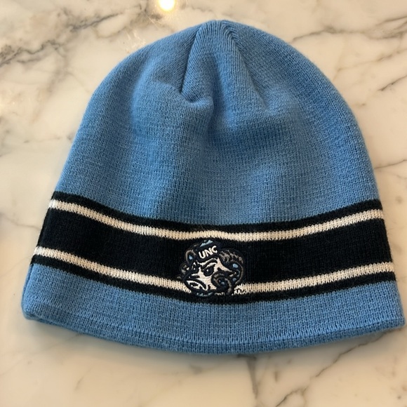 Unc chapel hill scarf and cap set - Picture 4 of 6